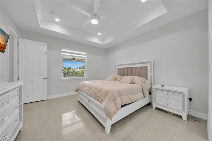 60 Floyd Ave S, Lehigh Acres, Florida 33976