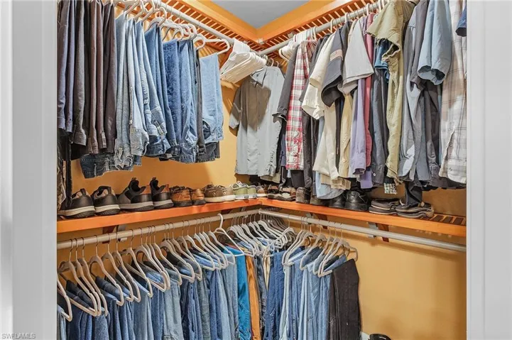 View of walk in closet