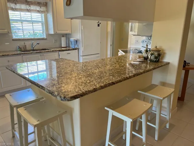 3013  Futuna  LN, Naples, FL 34119