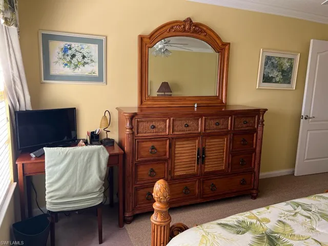 3013  Futuna  LN, Naples, FL 34119