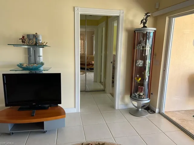 3013  Futuna  LN, Naples, FL 34119