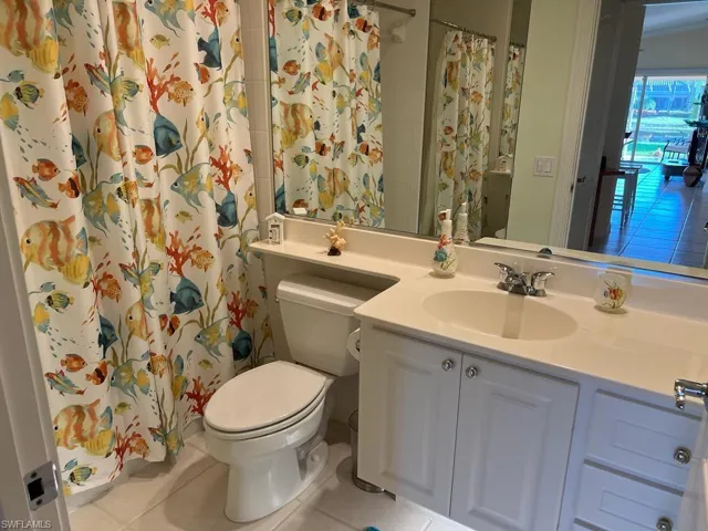 3013  Futuna  LN, Naples, FL 34119