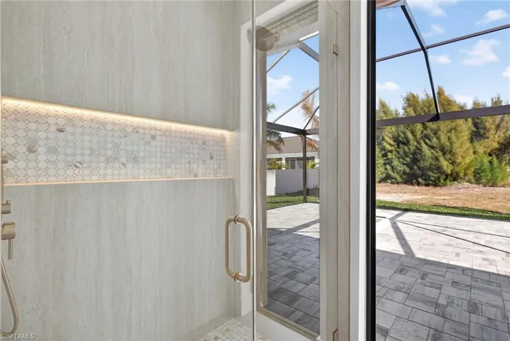 Doorway with a sunroom