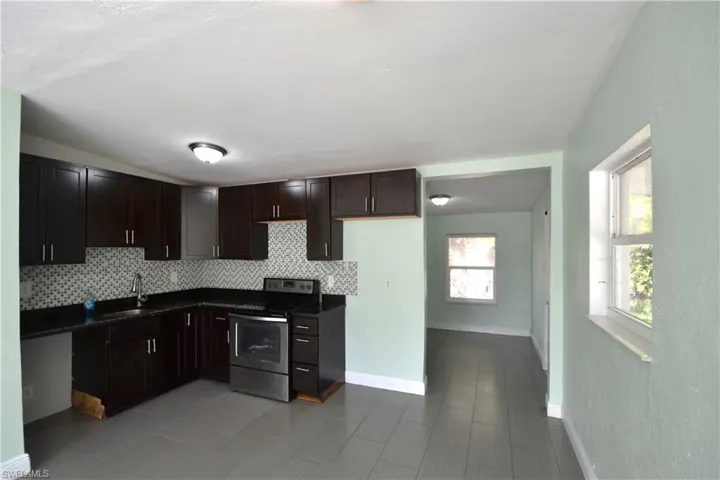 1324 Brookhill Dr, Fort Myers, Florida 33916