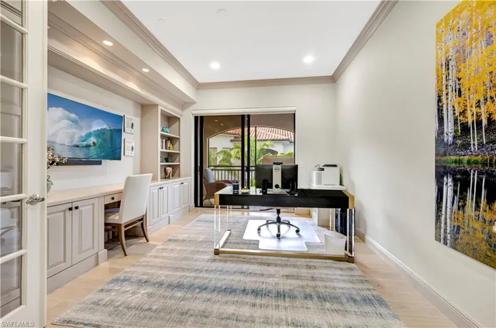 Built-in desk & closet from another PH to show options.