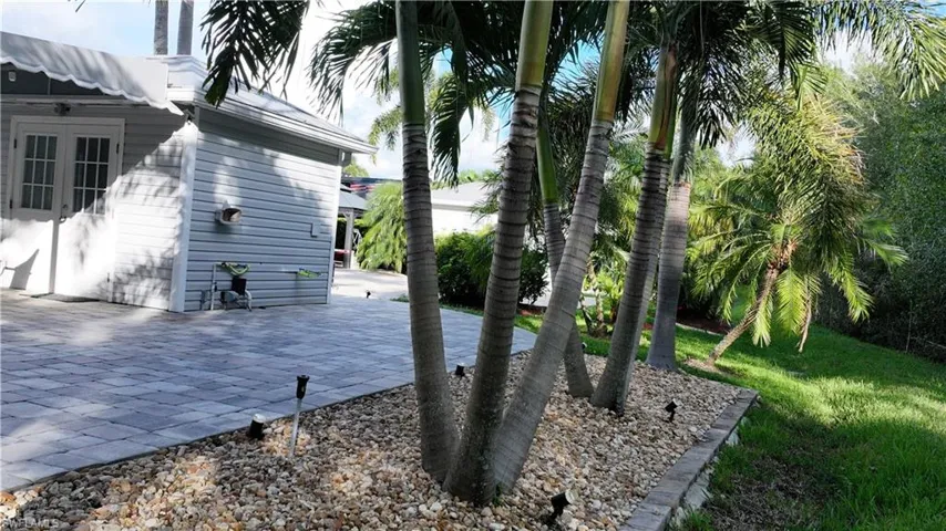 5846 Burrwood Ct, Fort Myers, Florida 33905