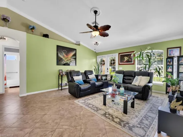 Split Bedroom Floor Plan