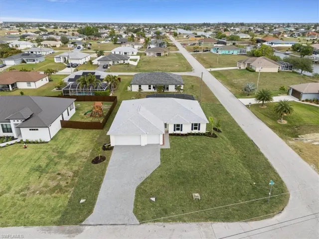 307 NW 9th  ST, Cape Coral, FL 33993