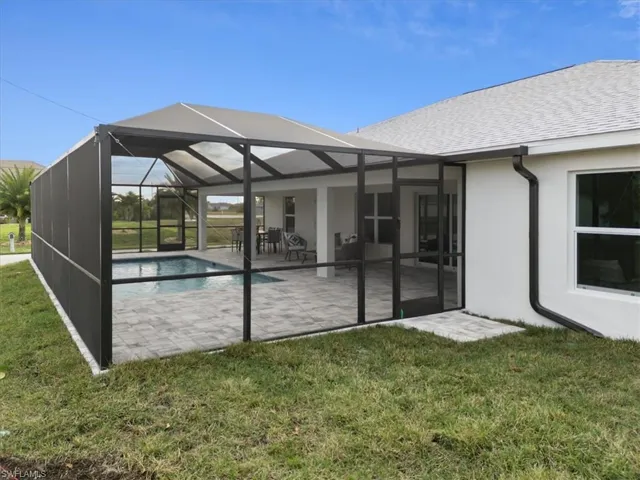 307 NW 9th  ST, Cape Coral, FL 33993