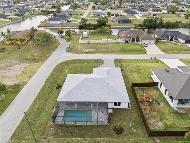 307 NW 9th  ST, Cape Coral, FL 33993
