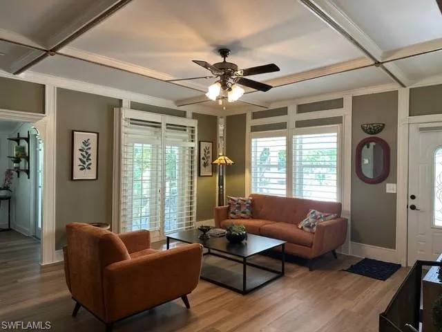 2579 2nd St, Fort Myers, Florida 33901