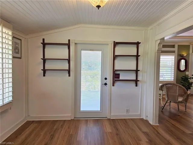 2579 2nd St, Fort Myers, Florida 33901