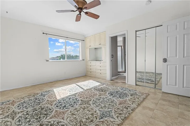 9808 Roundstone Cir, Fort Myers, Florida 33967