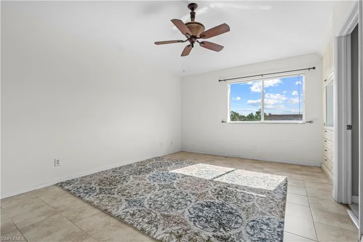 9808 Roundstone Cir, Fort Myers, Florida 33967