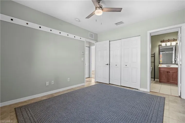 9808 Roundstone Cir, Fort Myers, Florida 33967