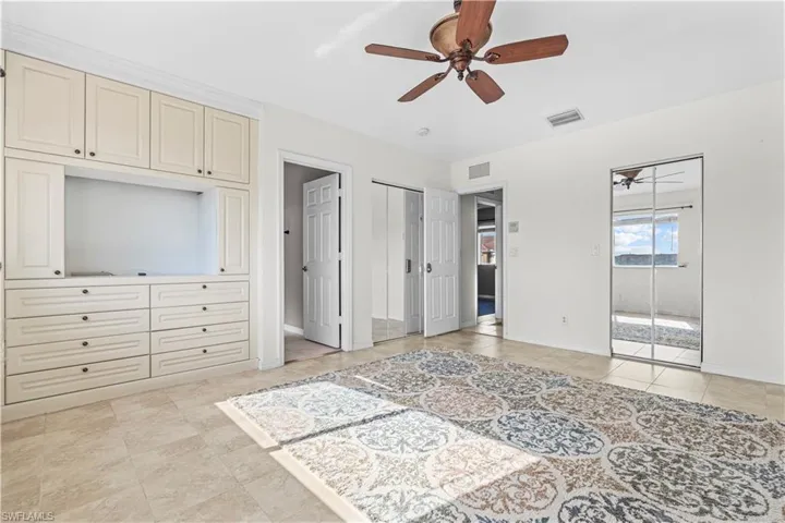 9808 Roundstone Cir, Fort Myers, Florida 33967