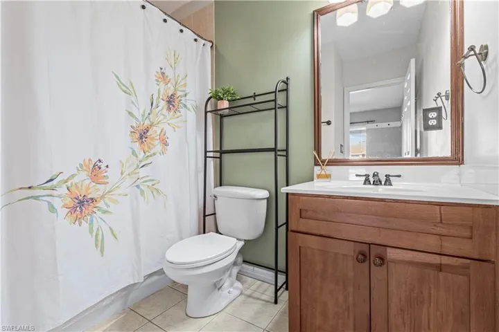 9808 Roundstone Cir, Fort Myers, Florida 33967