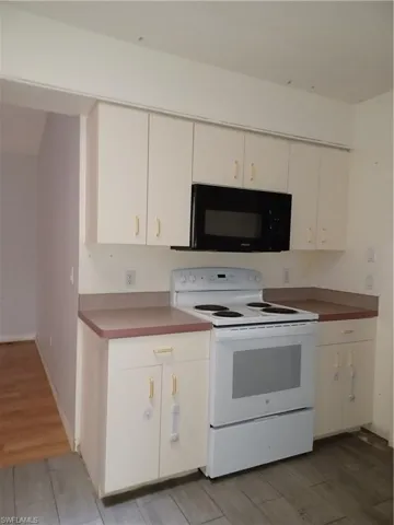 5230 Montego Ln, Port Charlotte, Florida 33981