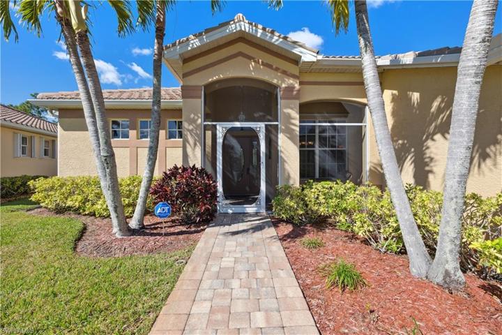 20683  Dennisport  LN, NORTH FORT MYERS, FL 33917