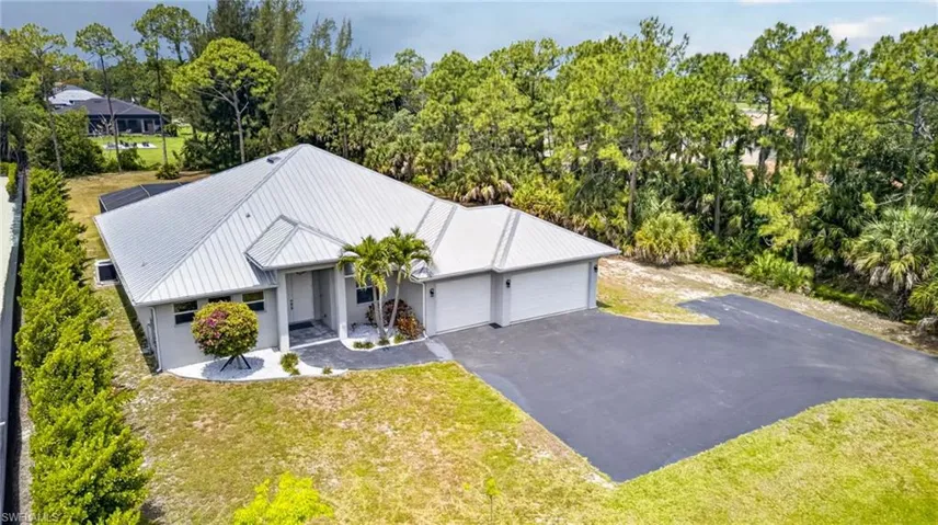 24000  Claire  ST, Bonita Springs, FL 34135