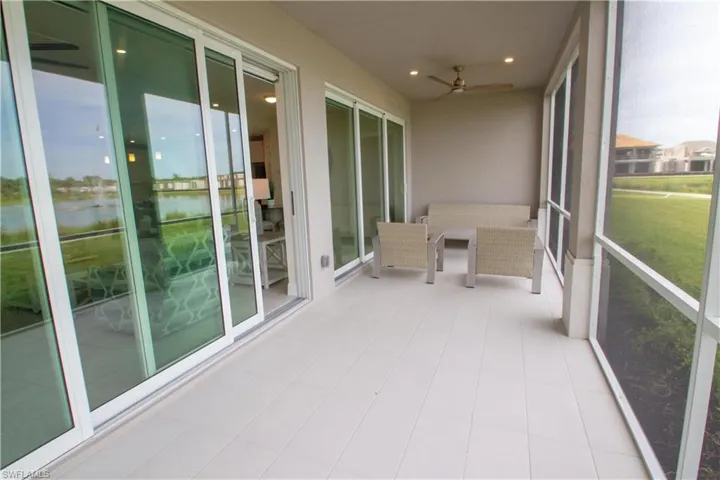 195 Indies Dr E 102, Naples, Florida 34114