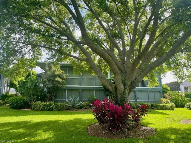 3300 Binnacle Dr 205, Naples, Florida 34103