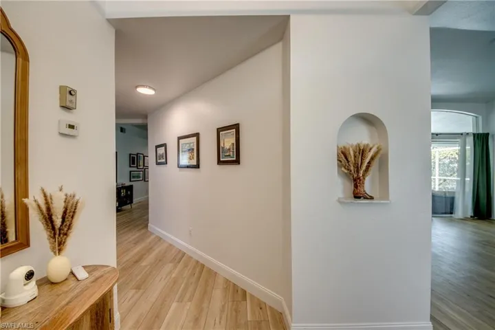 9910 Laketree Ct, Fort Myers, Florida 33967