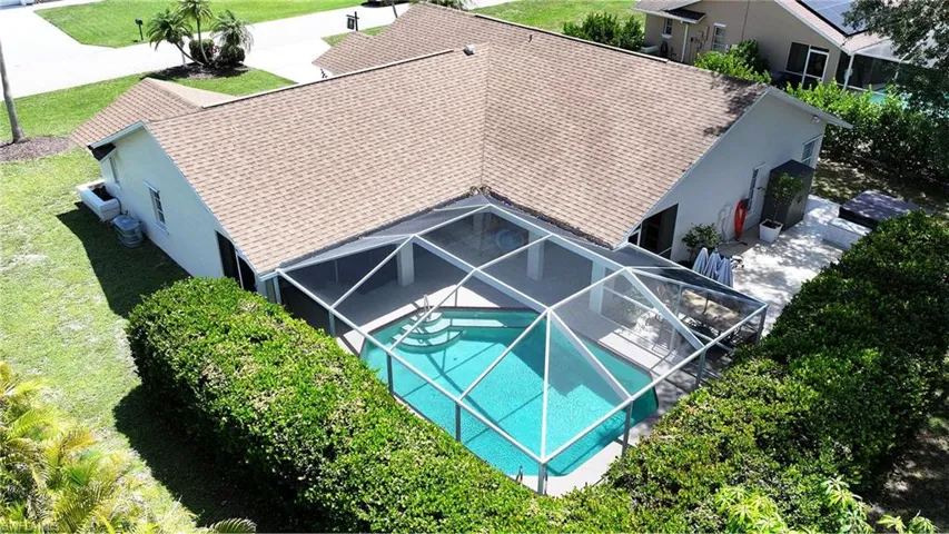 9910 Laketree Ct, Fort Myers, Florida 33967