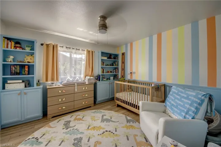 9910 Laketree Ct, Fort Myers, Florida 33967