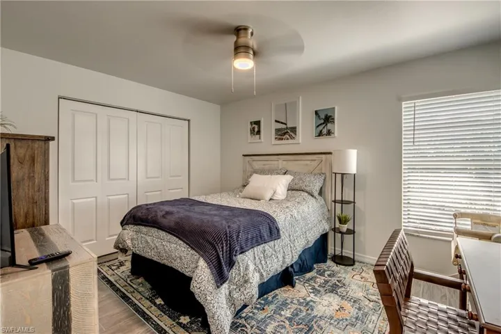 9910 Laketree Ct, Fort Myers, Florida 33967