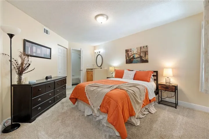 12581  Equestrian  CIR, Fort Myers, FL 33907
