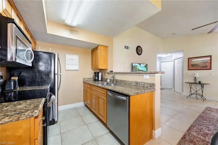 12581  Equestrian  CIR, Fort Myers, FL 33907