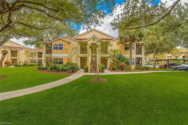 12581  Equestrian  CIR, Fort Myers, FL 33907