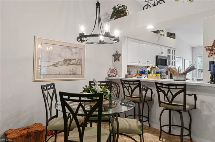 5510 Greenwood Cir 3, Naples, Florida 34112