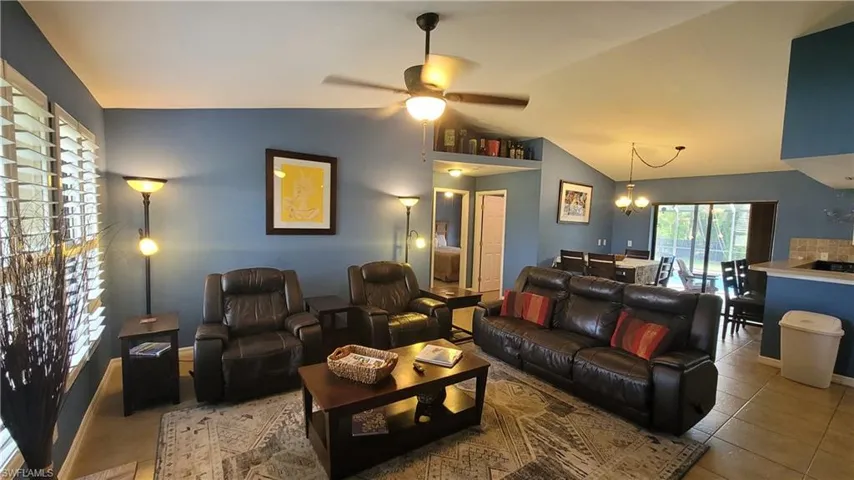 1929 NE 2nd  TER, Cape Coral, FL 33909