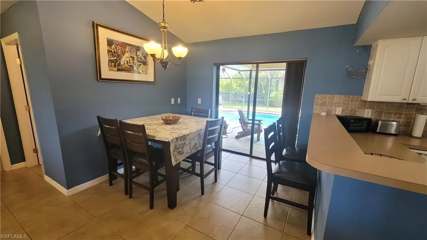 1929 NE 2nd  TER, Cape Coral, FL 33909