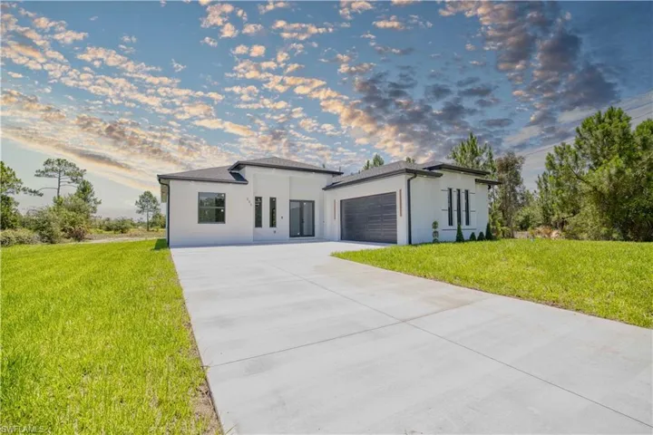 906 Greenwood Ave W, Lehigh Acres, Florida 33972