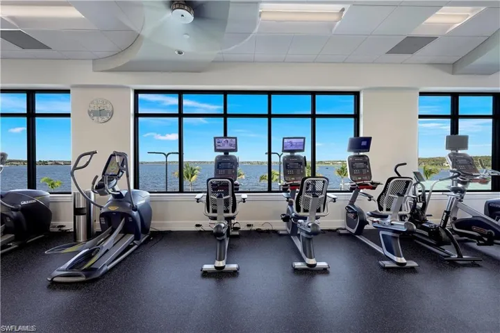 8739 Coastline Ct # 202, Naples Fl 34120