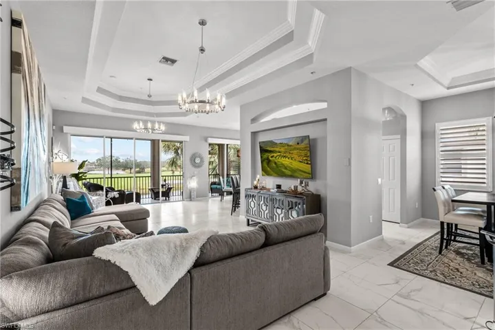 8739 Coastline Ct # 202, Naples Fl 34120