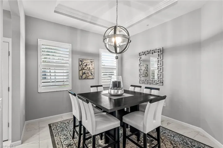 8739 Coastline Ct # 202, Naples Fl 34120