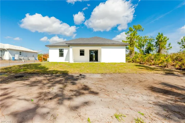 4188  18th NE AVE, Naples, FL 34120