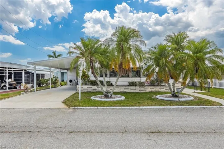 16255  Pelican  DR, North Fort Myers, FL 33903