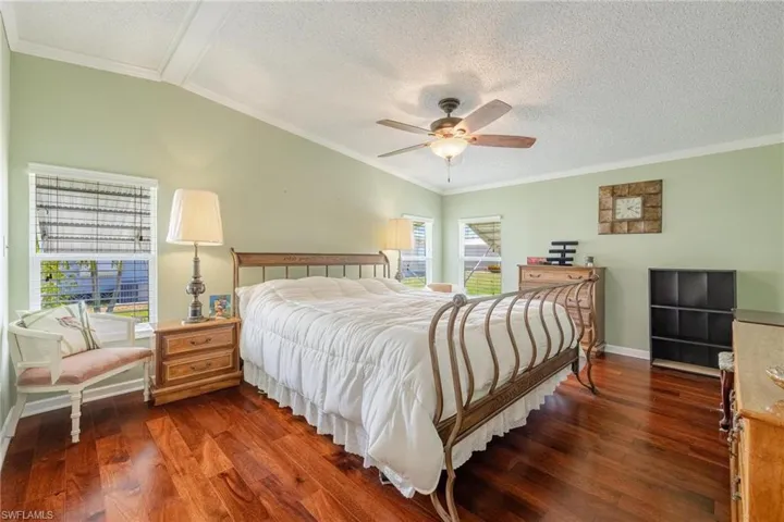 16255  Pelican  DR, North Fort Myers, FL 33903
