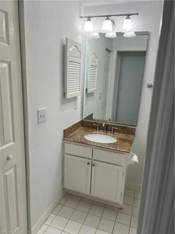 4720  Saint Croix  LN, Naples, FL 34109