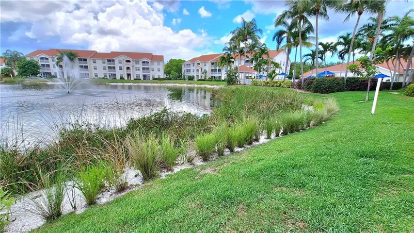 4720 Saint Croix Ln 118, Naples, Florida 34109