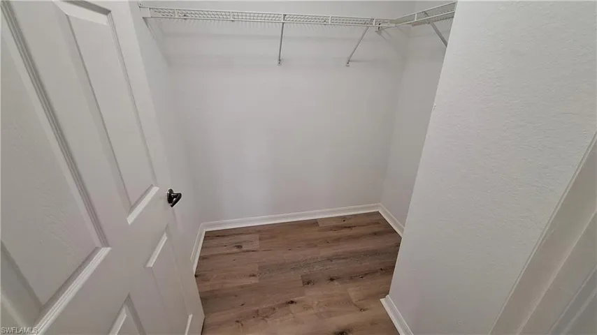 4720 Saint Croix Ln 118, Naples, Florida 34109