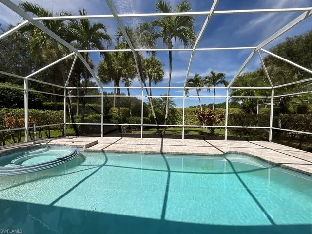 1709 Marsh Run, Naples, Florida 34109