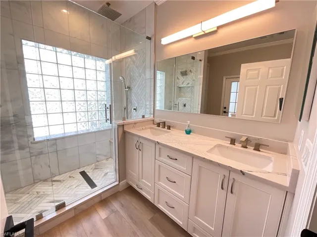 1709 Marsh Run, Naples, Florida 34109