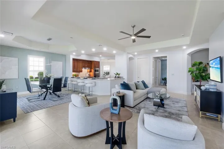 A TERRIFIC FLOOR PLAN FOR ENTERTAINING