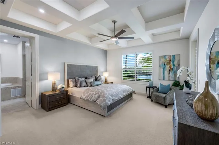 KING SIZE ENSUITE WITH COFFERED CEILING AND BEAUTIFUL OUTDOOR SCENE